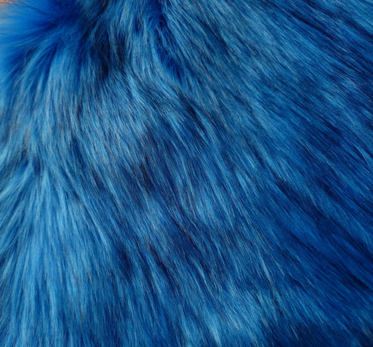 SOLD - futrasztuczne.pl tipped blue (3MJ)
