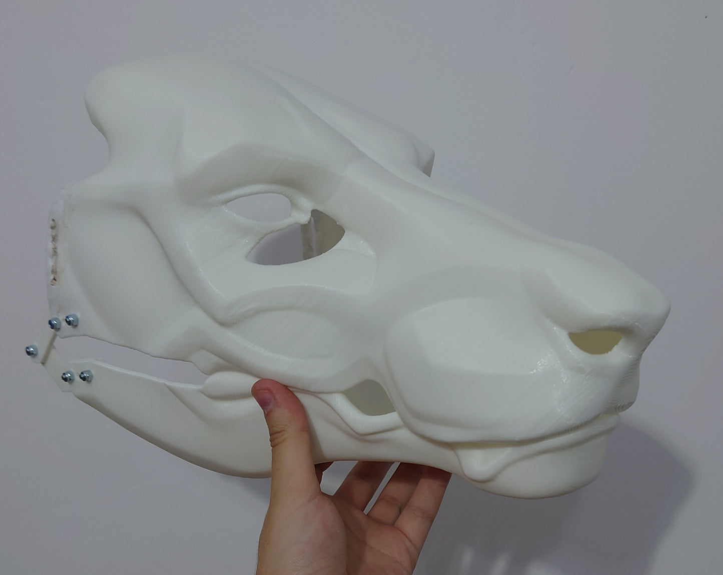 Discounted small slim Eastern dragon head base, signature