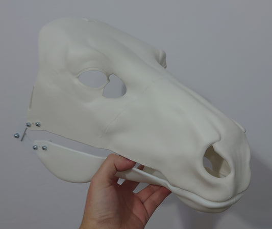 Discounted medium horse head base, realistic