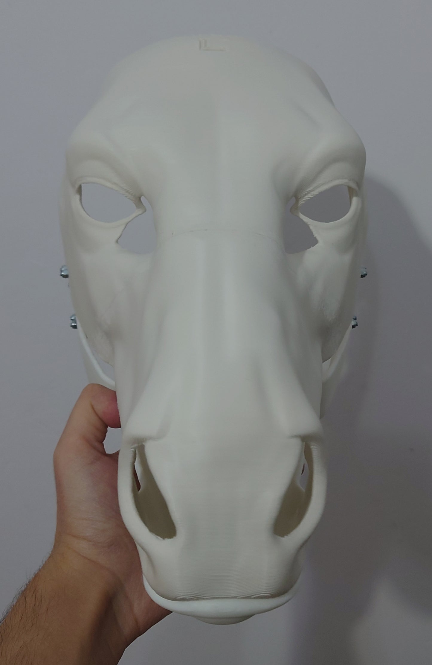 Discounted medium horse head base, realistic